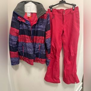 Roxy Ski/Snowboarding Jacket and Pants